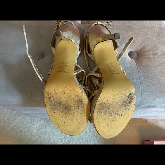 Nina Gold strappy heels - Picture 4 of 4